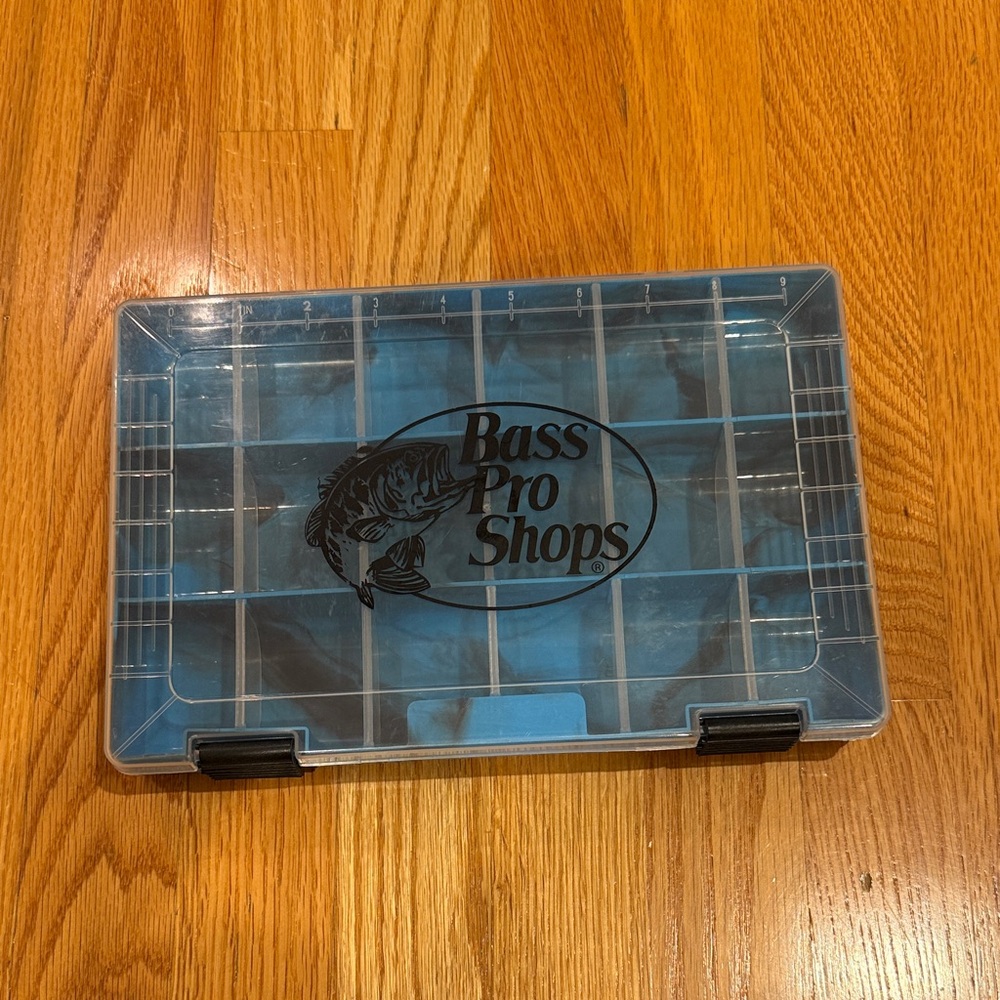 Bass Pro Shops tackle box